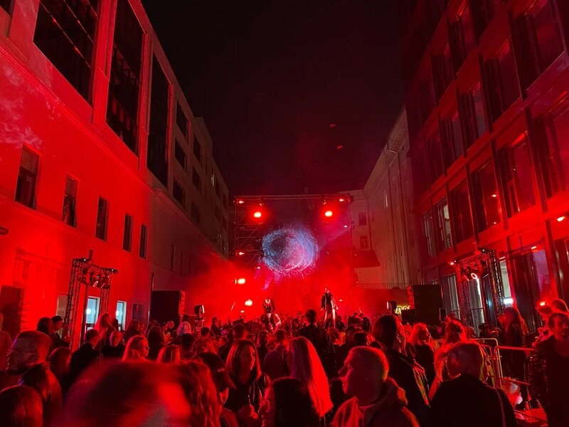 REPEAT · Digital art in the Supermetall courtyard, 2023.